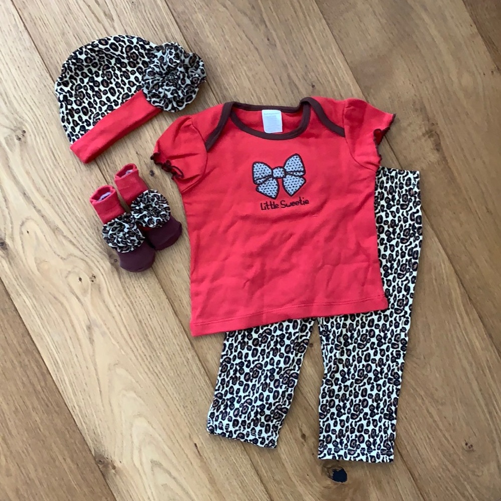 First Impressions red/leopard outfit, new 6-12mths